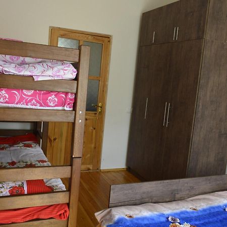 Zaza'S House Hotel Kazbegi Ngoại thất bức ảnh