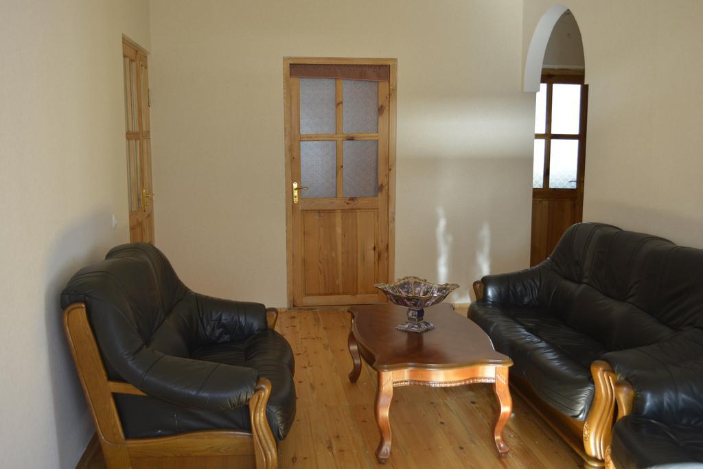 Zaza'S House Hotel Kazbegi Ngoại thất bức ảnh