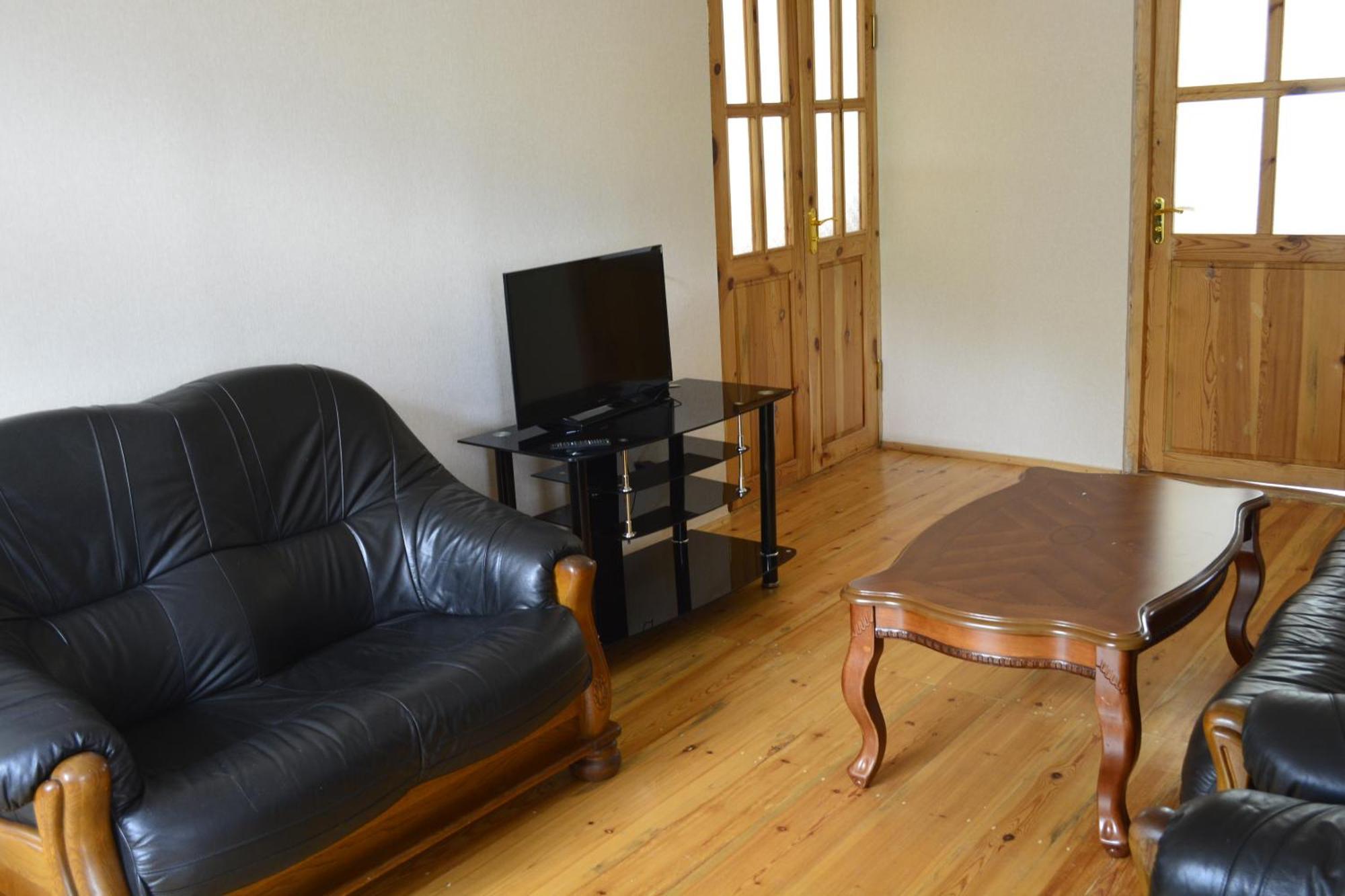Zaza'S House Hotel Kazbegi Ngoại thất bức ảnh