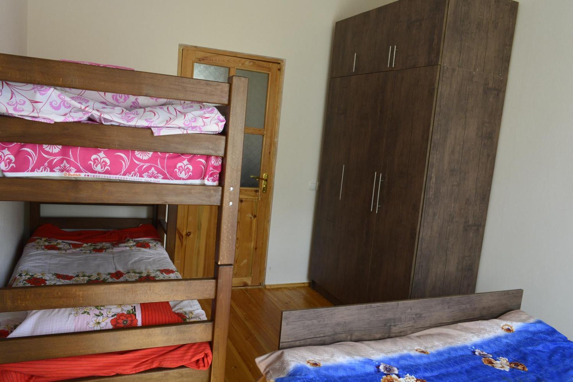 Zaza'S House Hotel Kazbegi Ngoại thất bức ảnh