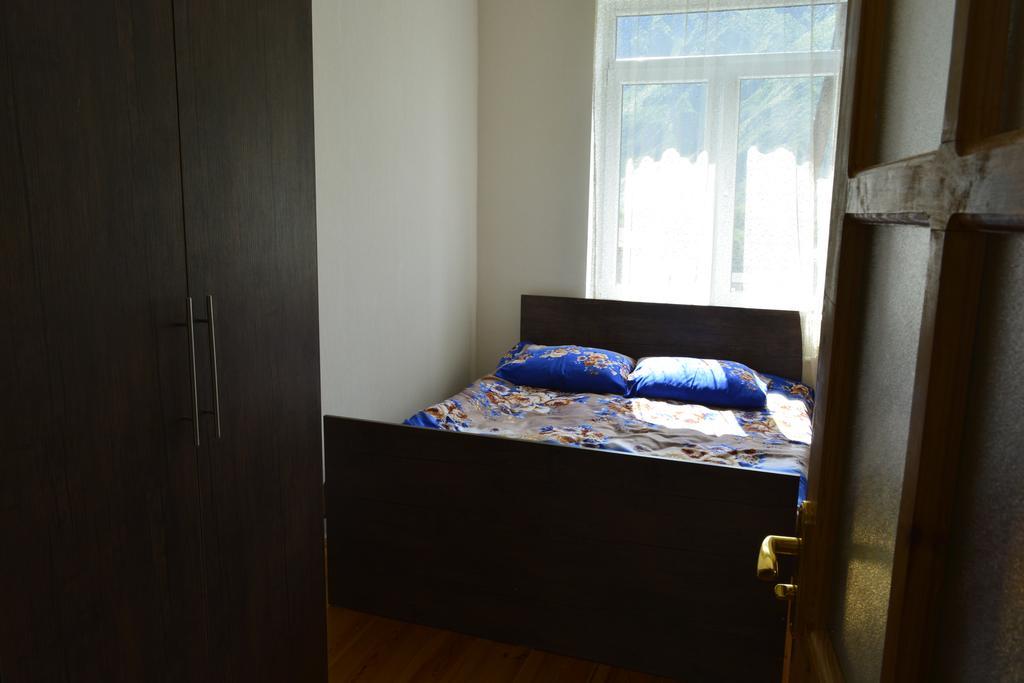 Zaza'S House Hotel Kazbegi Ngoại thất bức ảnh
